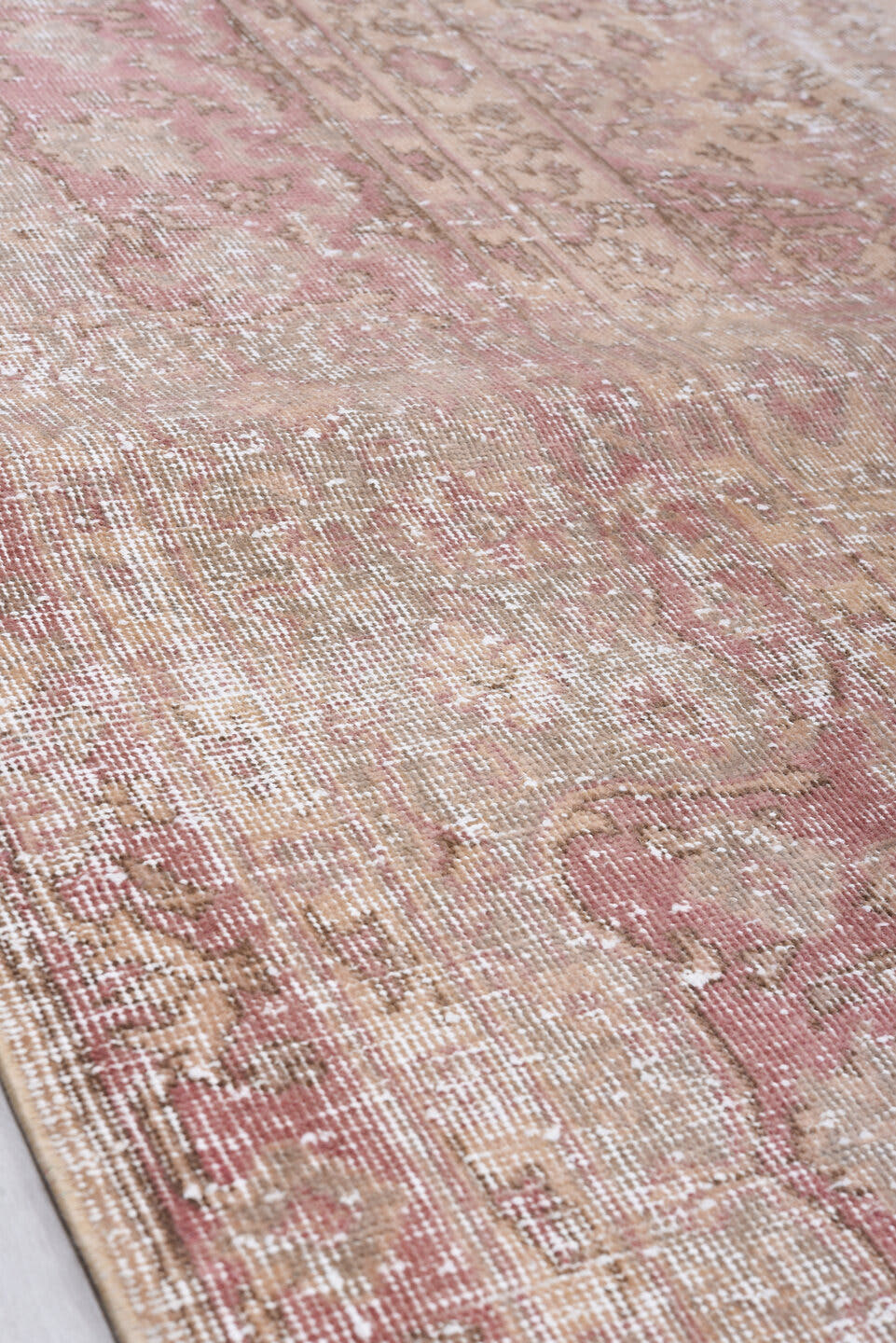 9' x 13' one-of-a-kind handmade antique Sparta large size rug. Color palette: ivory, rose, taupe, blush, beige, dusty pink