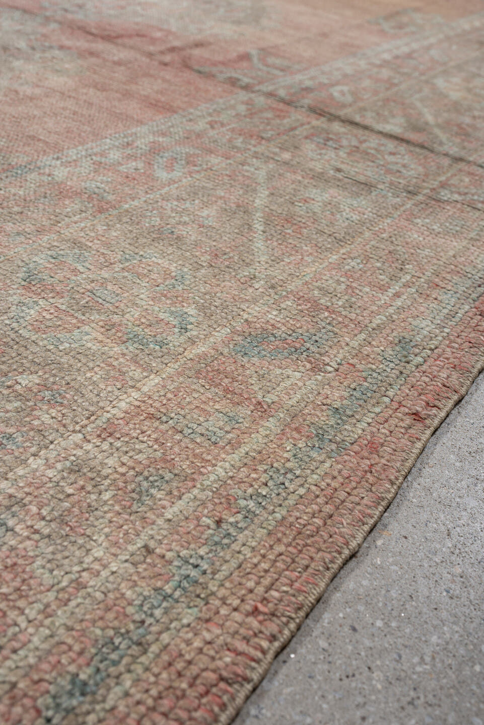 9' x 12' one-of-a-kind handmade antique Oushak large size rug. Color palette: blush, pale aqua, ivory, taupe, rose, sage