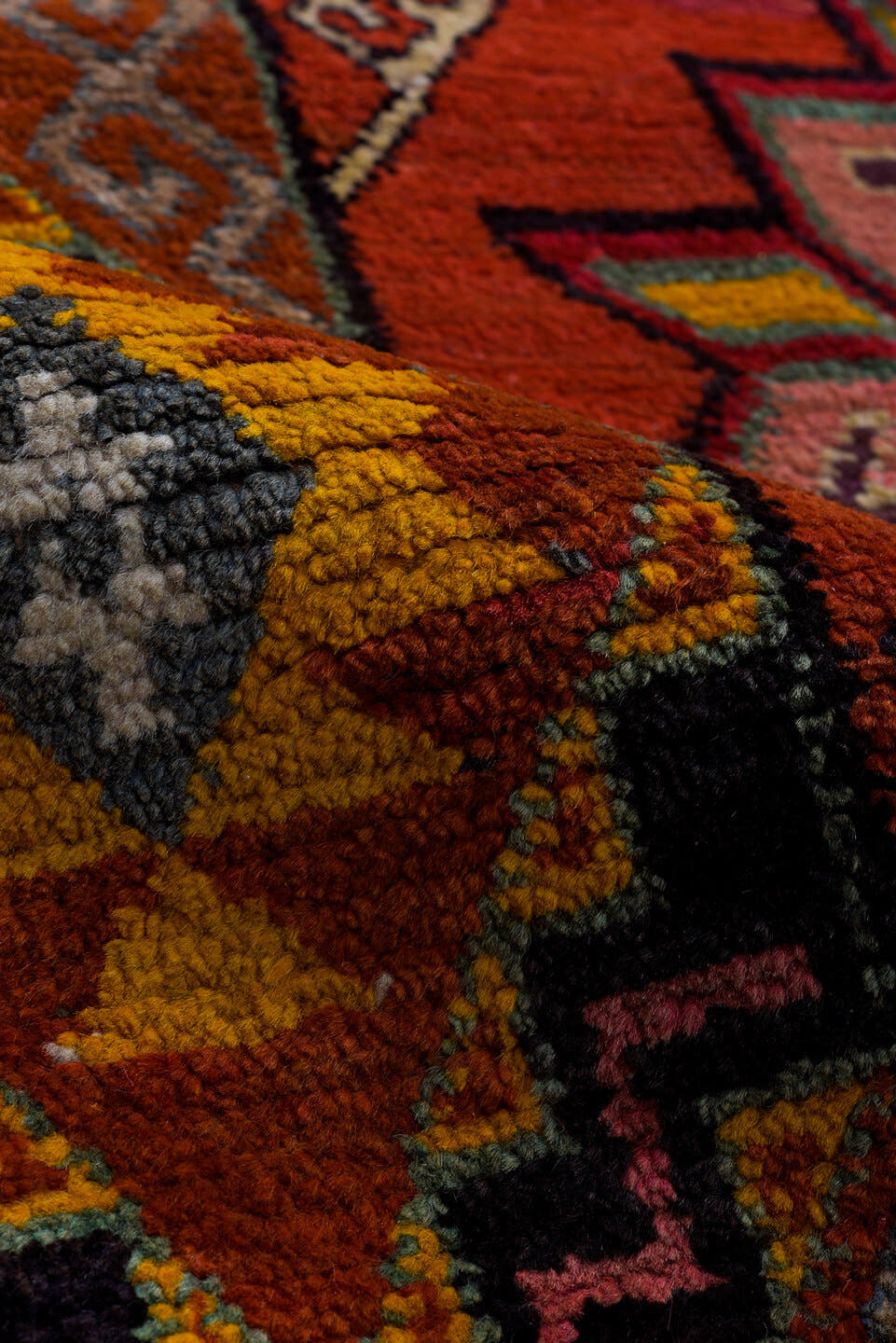6' x 9' one-of-a-kind handmade antique Kilim medium size rug. Color palette: rose, rust, ivory, charcoal, gold, terra cotta