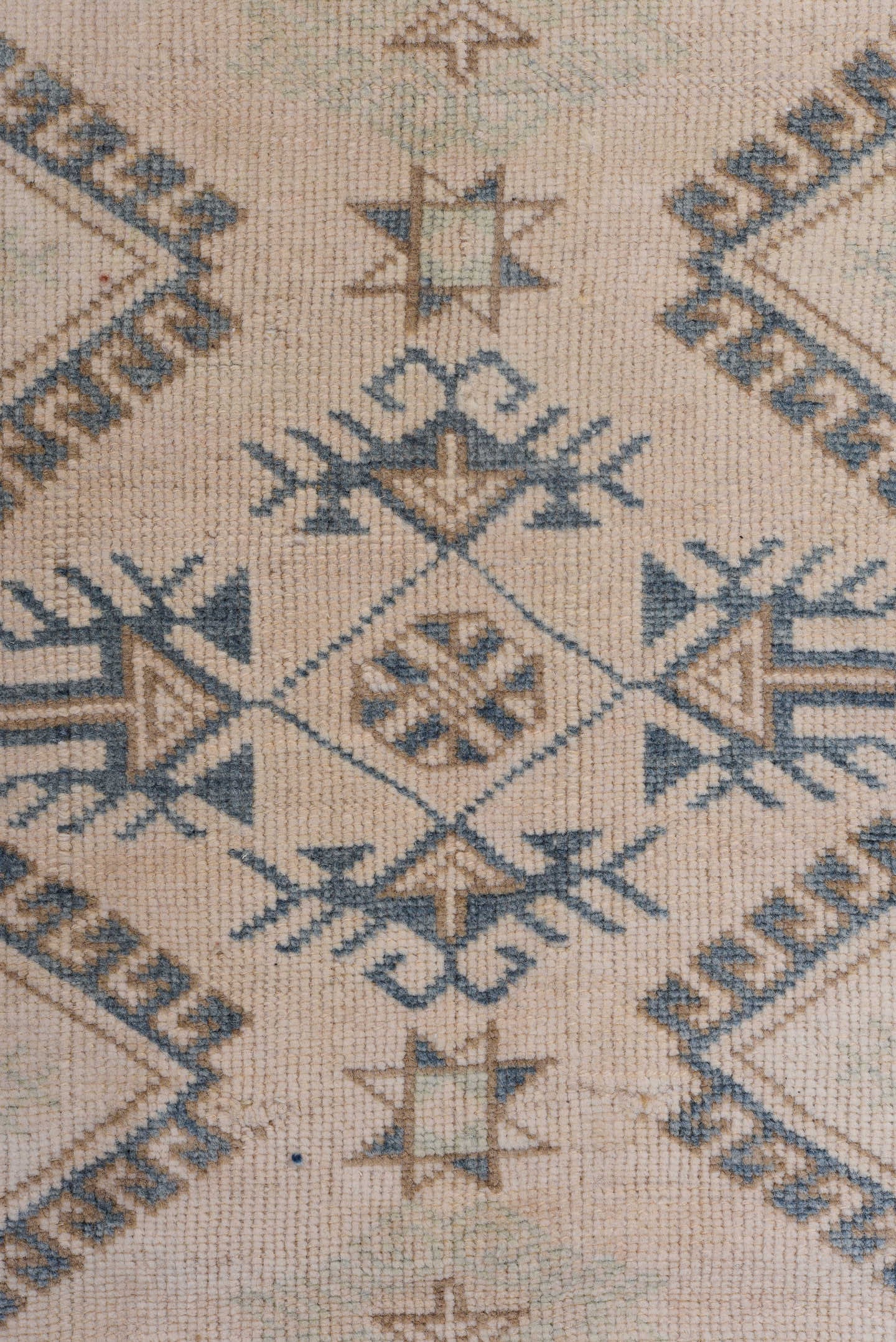 3' x 5' one-of-a-kind handmade vintage Oushak small size rug. Color palette: ivory, sky blue, taupe, beige, camel