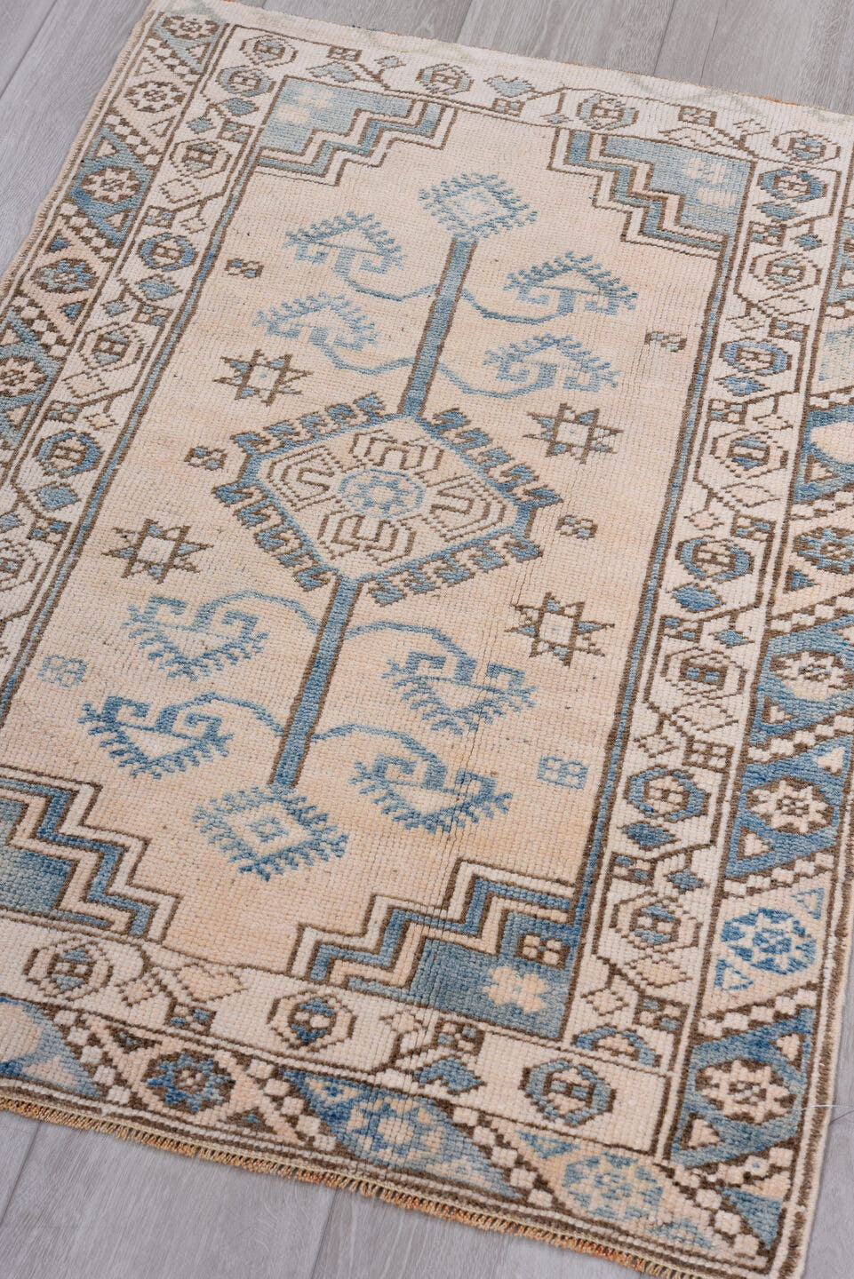 2' x 3' one-of-a-kind handmade vintage Oushak small size rug. Color palette: ivory, sky_blue, taupe, brown, beige
