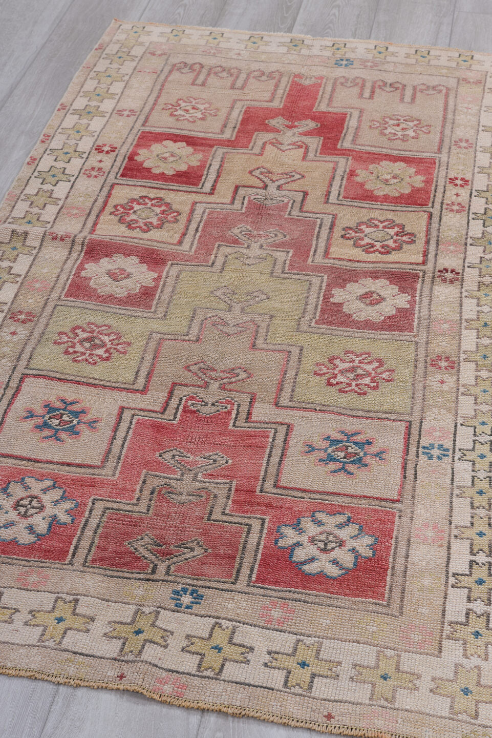 3' x 6' one-of-a-kind handmade antique Oushak small size rug. Color palette: beige, coral, rose, taupe, ivory, blue