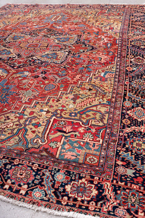 Vintage Heriz Area Rug (11' x 14')