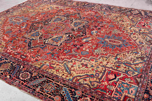 Vintage Heriz Area Rug (11' x 14')