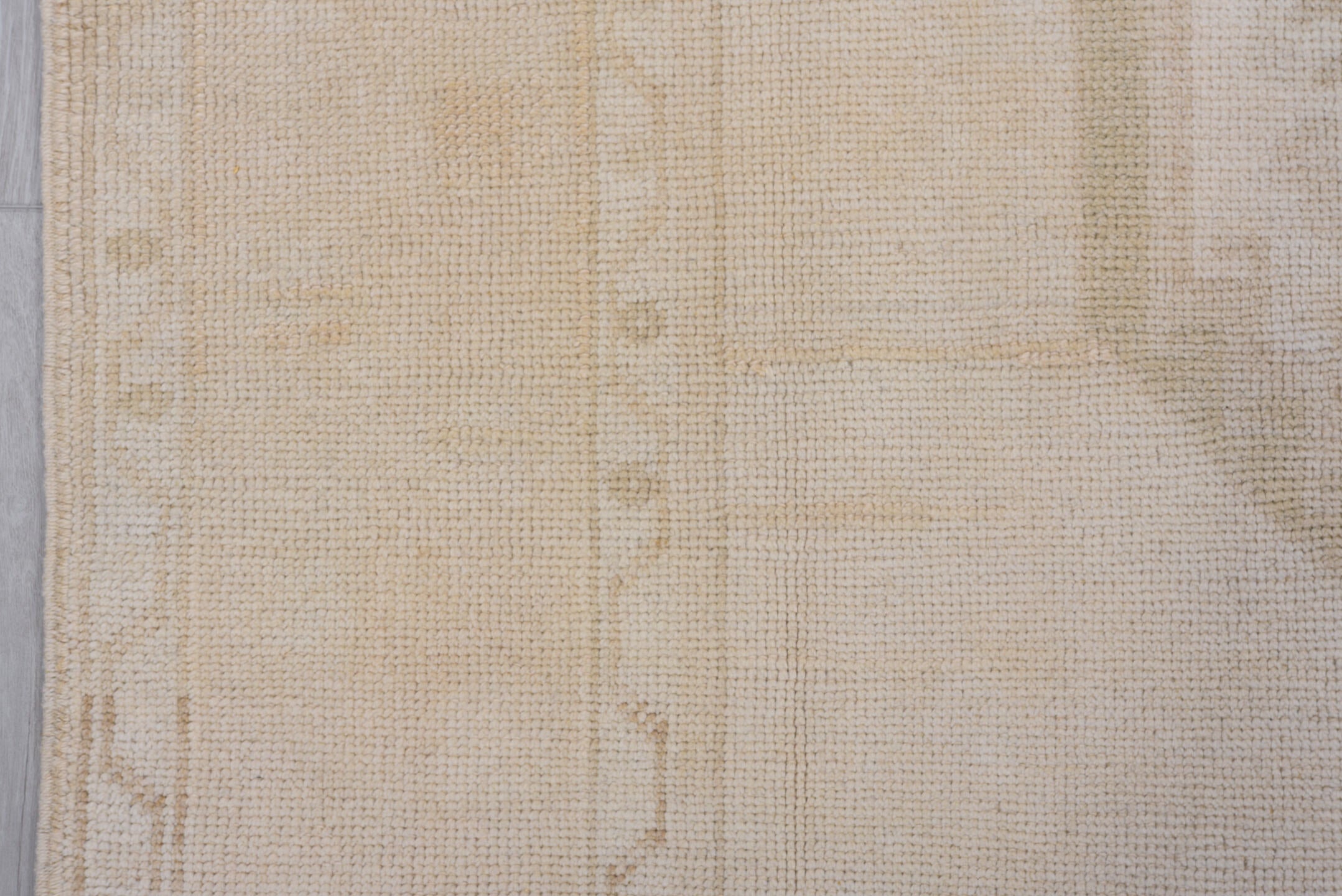 4' x 9' one-of-a-kind handmade vintage Oushak runner rug. Color palette: ivory, cream, sand, beige, taupe, gray