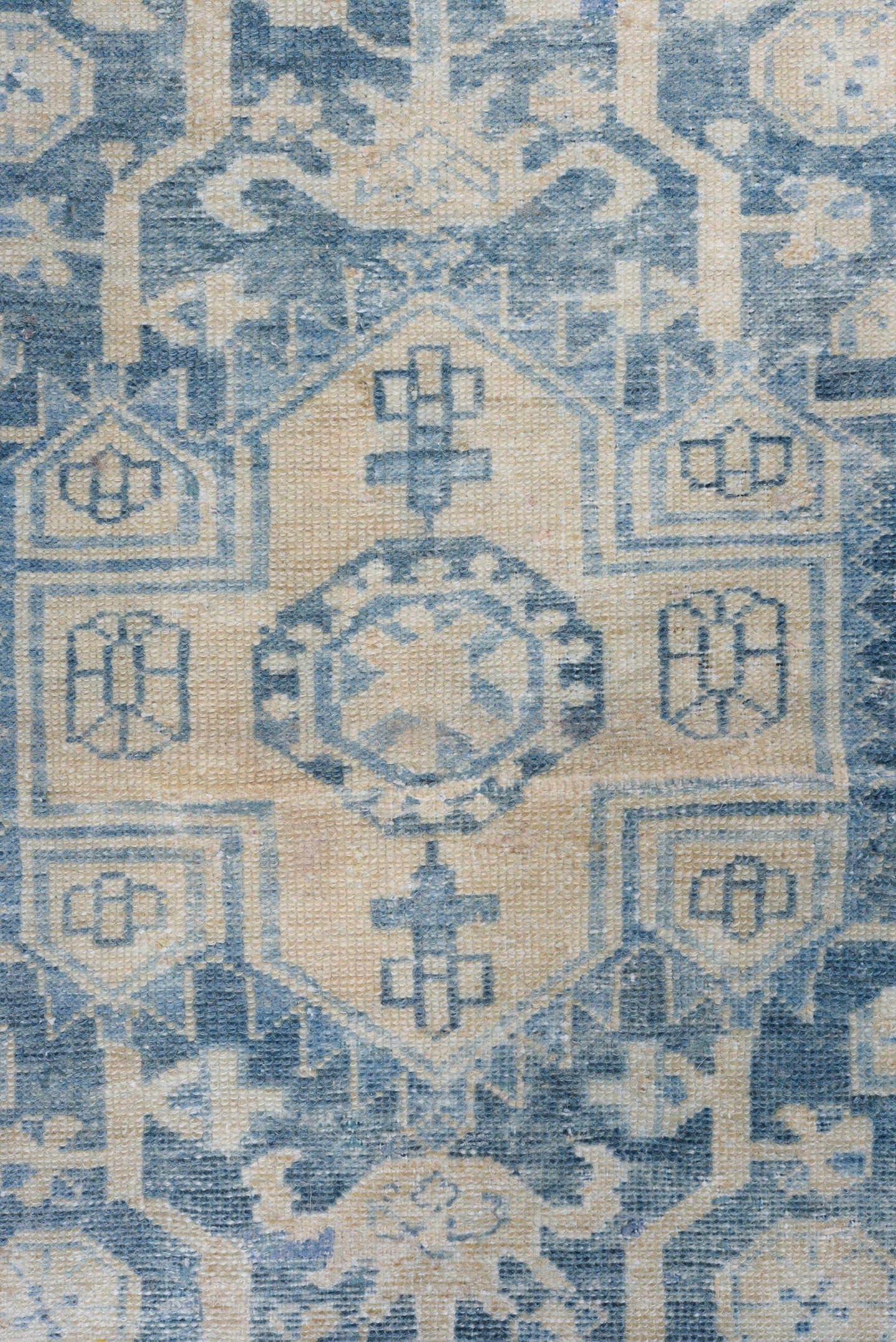 3' x 6' one-of-a-kind handmade vintage Malayer small size rug. Color palette: sky blue, ivory, cream, slate, pale blue