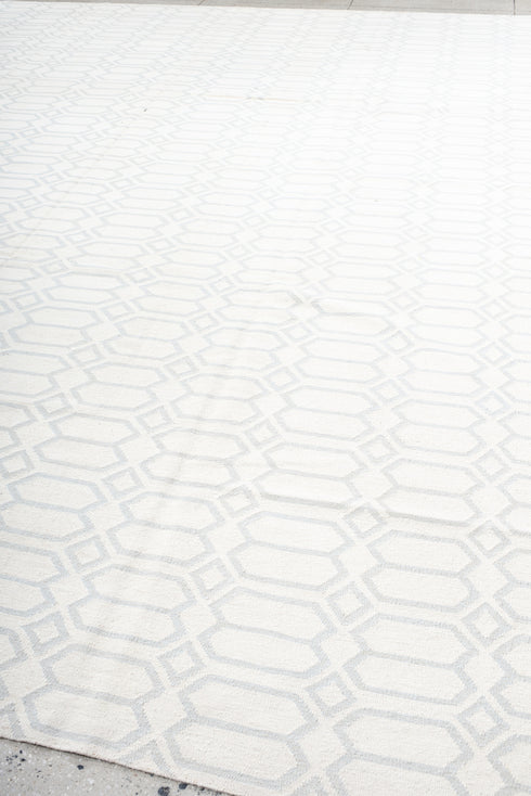 Vintage Flatweave Area Rug (11' x 14')