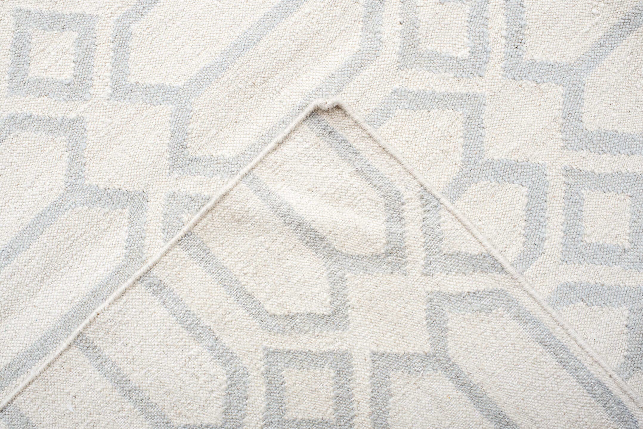 11' x 14' one-of-a-kind handmade vintage Flatweave oversize rug. Color palette: ivory, light_gray, cream, light gray