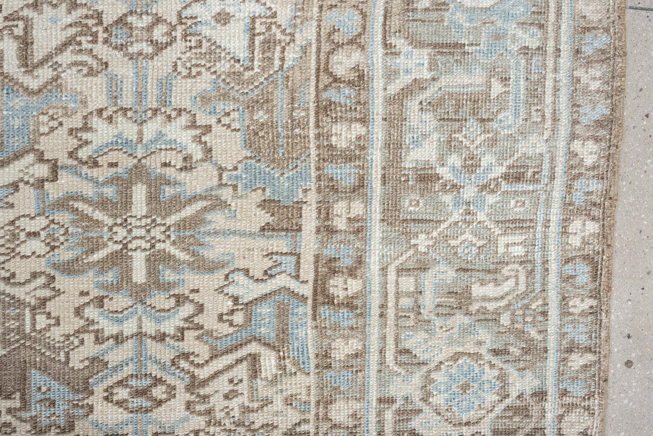 8' x 10' one-of-a-kind handmade vintage Heriz large size rug. Color palette: ivory, pale blue, taupe, beige, light gray