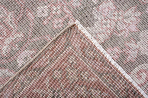 Antique Sivas Area Rug (6' x 9')