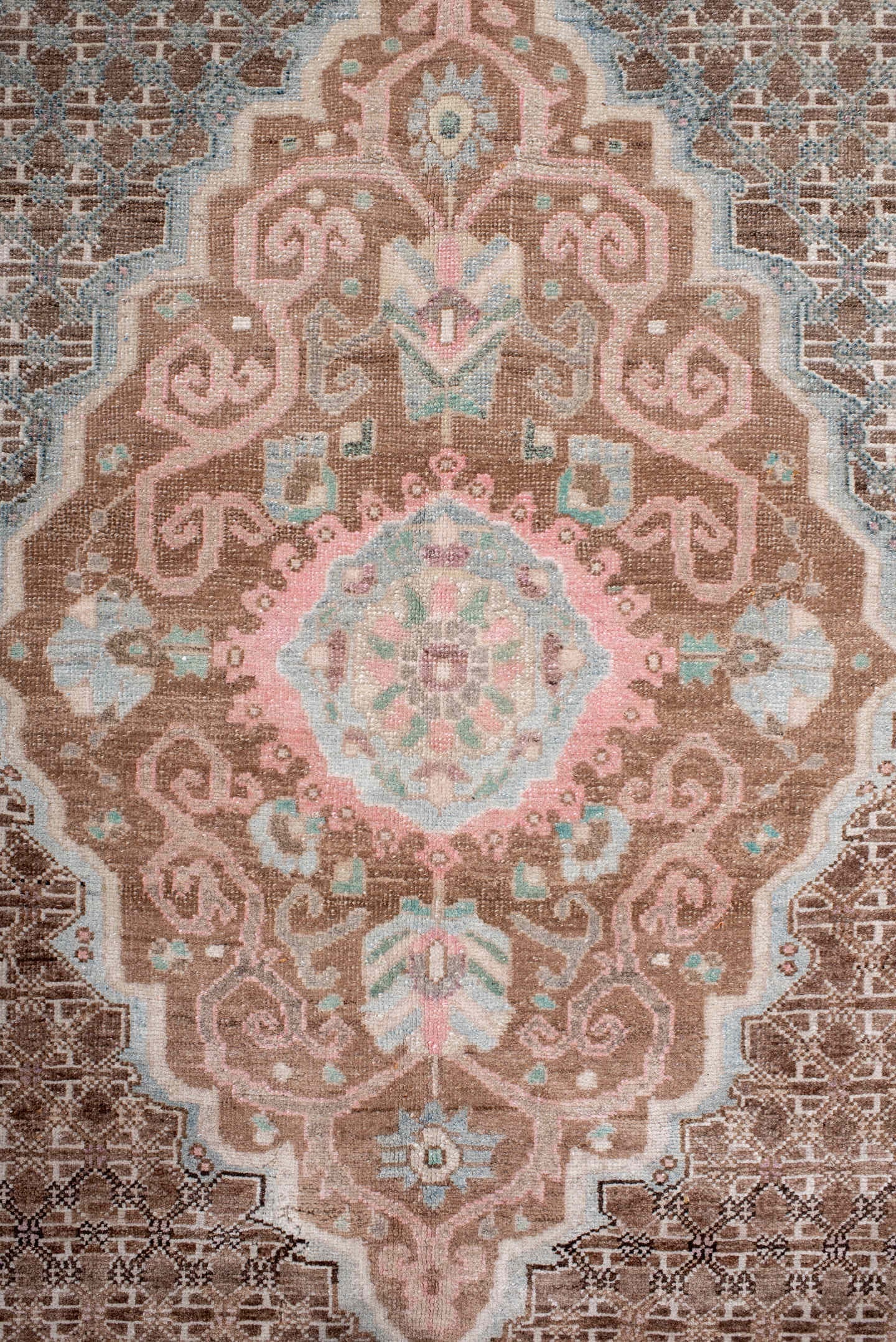 5' x 8' one-of-a-kind handmade antique Sarouk medium size rug. Color palette: taupe, brown, ivory, blush, pale blue, rose