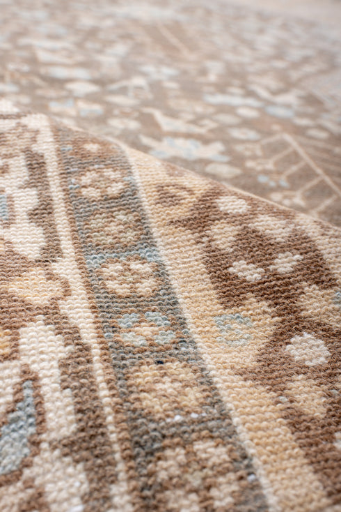 Antique Area Rug (0' x 0')