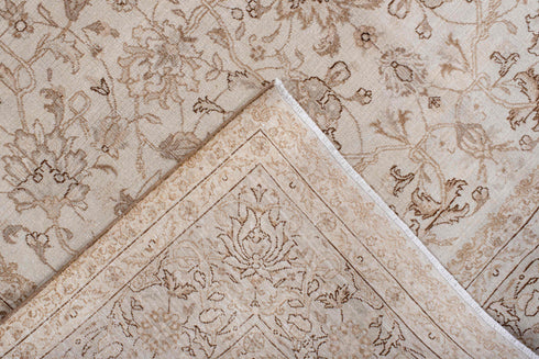 Vintage Sivas Area Rug (5' x 8')