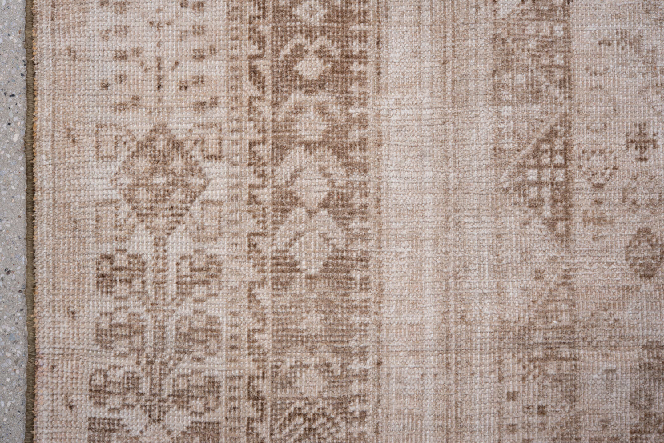 5' x 8' one-of-a-kind handmade vintage Shiraz medium size rug. Color palette: ivory, taupe, beige, camel, sand, gray
