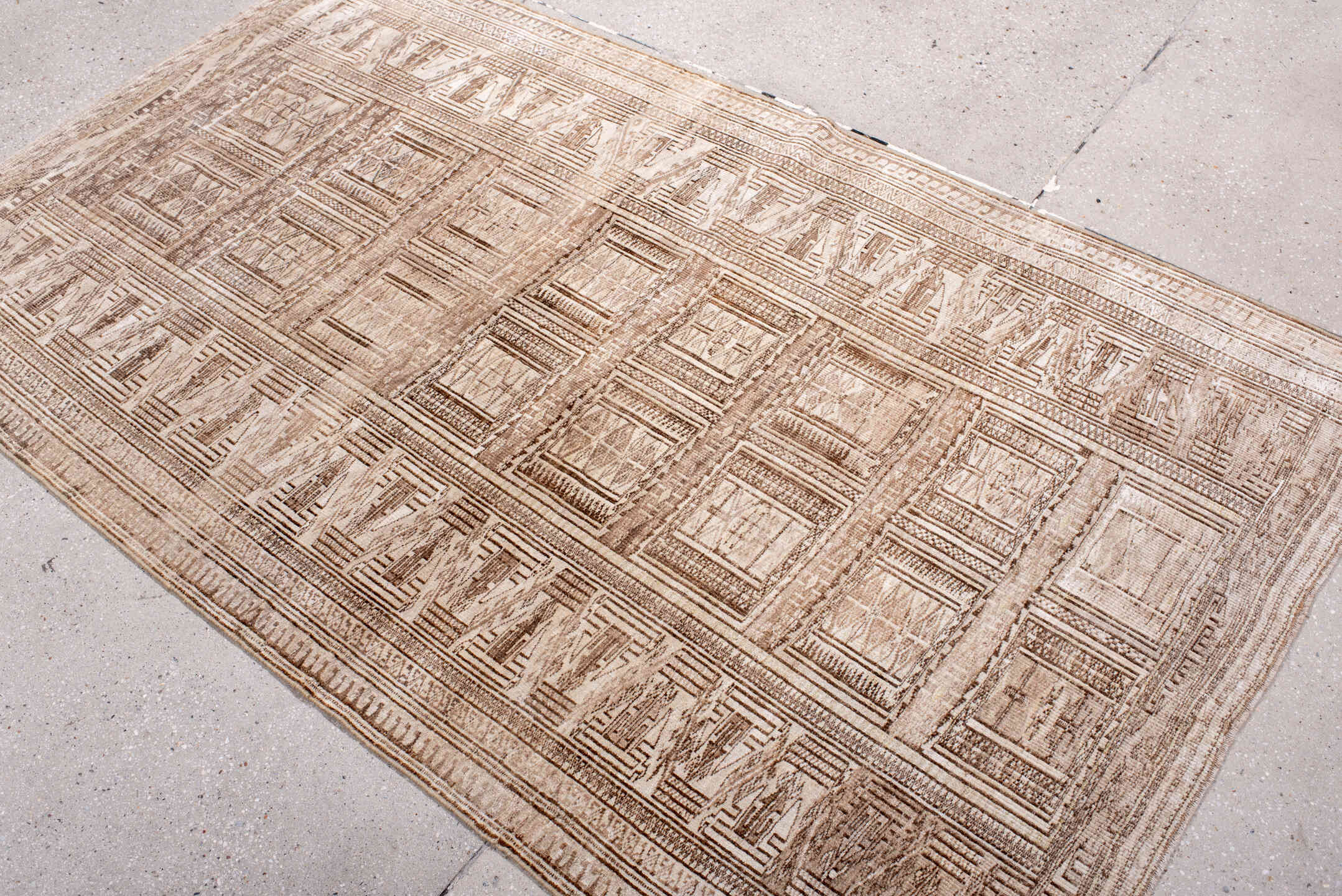 3' x 6' one-of-a-kind handmade vintage Belouch small size rug. Color palette: antiquewhite, brown, gray, light gray, linen