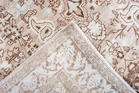 Antique Sarouk Area Rug (4' x 6')