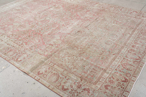 Antique Sarouk Area Rug (8' x 11')