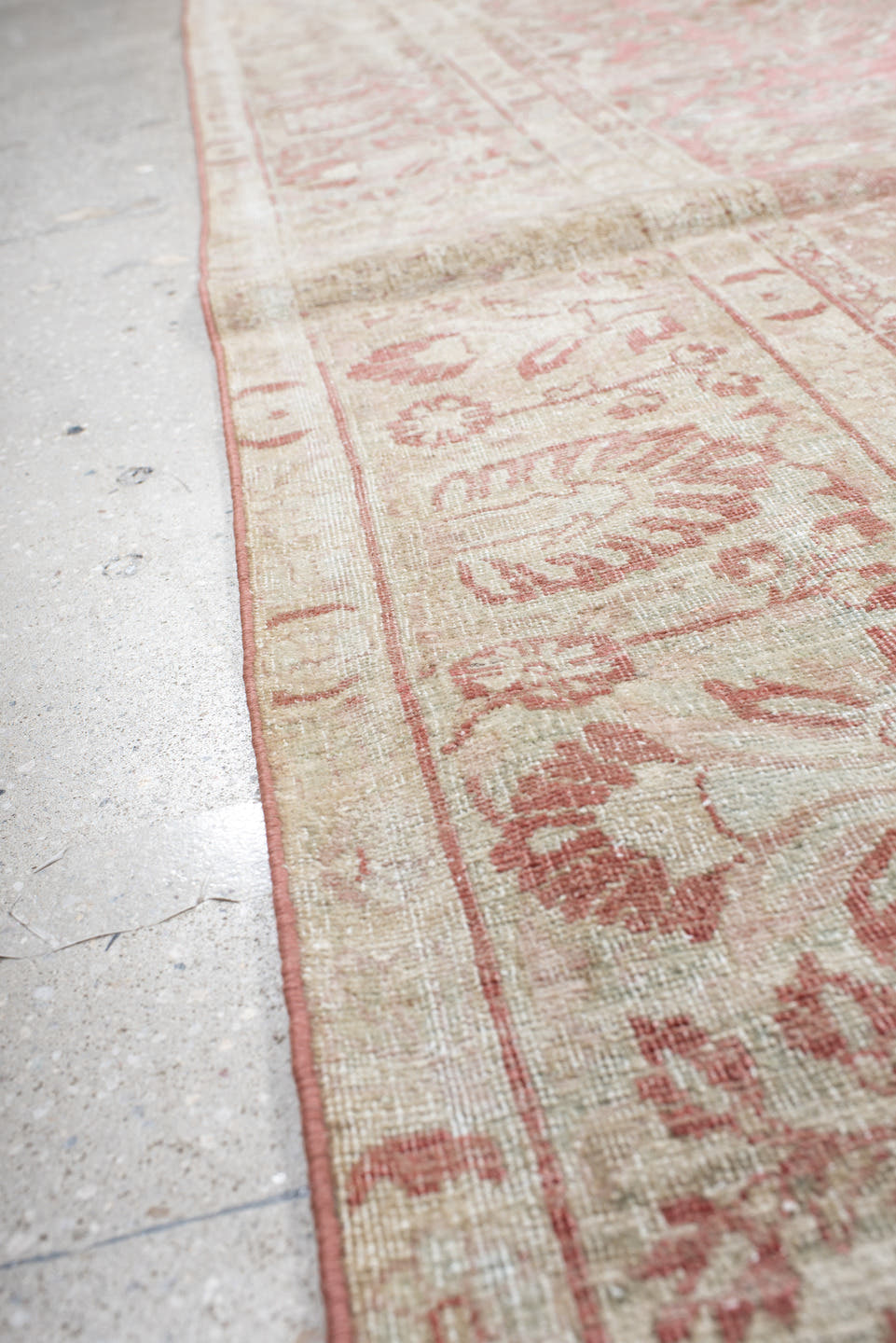 8' x 11' one-of-a-kind handmade antique Sarouk large size rug. Color palette: ivory, rose, blush, taupe, pale sage