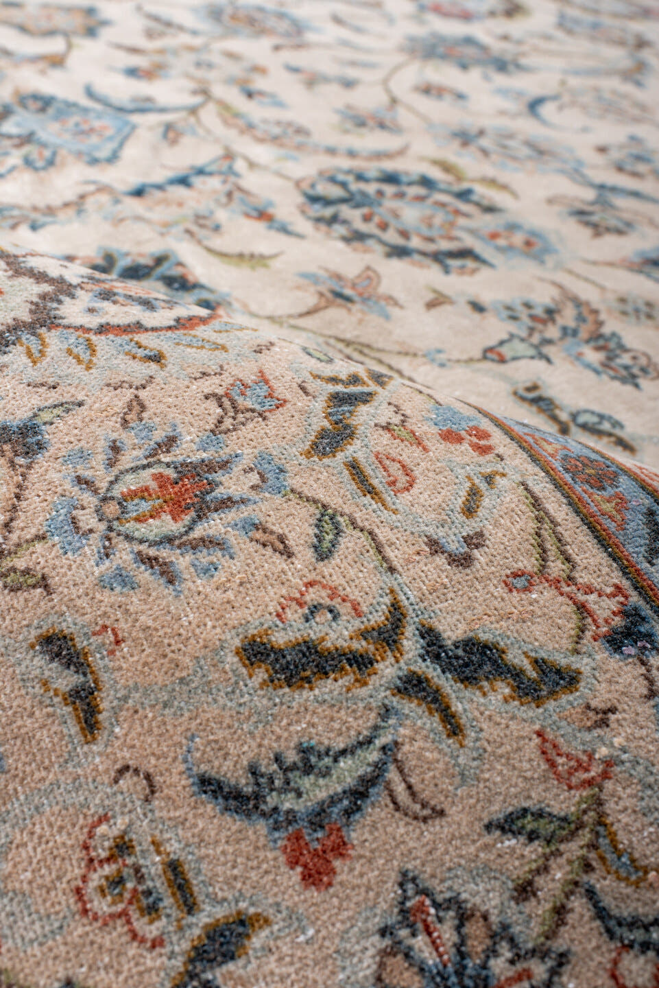8' x 11' one-of-a-kind handmade antique Kashan large size rug. Color palette: ivory, sky_blue, navy, coral, taupe, camel