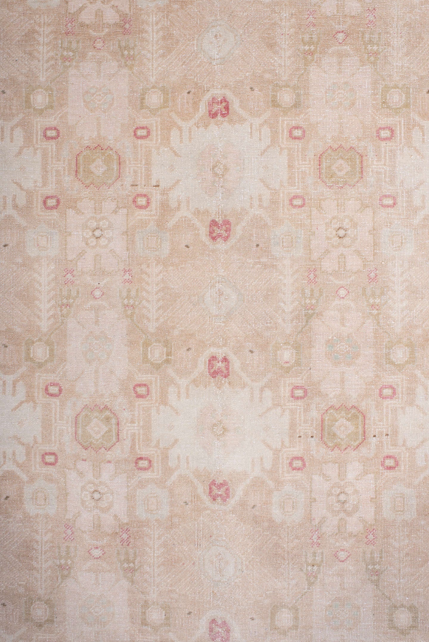 6' x 9' one-of-a-kind handmade antique Sivas medium size rug. Color palette: ivory, blush, rose, cream, taupe, beige, pink