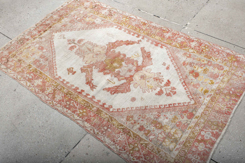 Antique Oushak Area Rug (3' x 5')