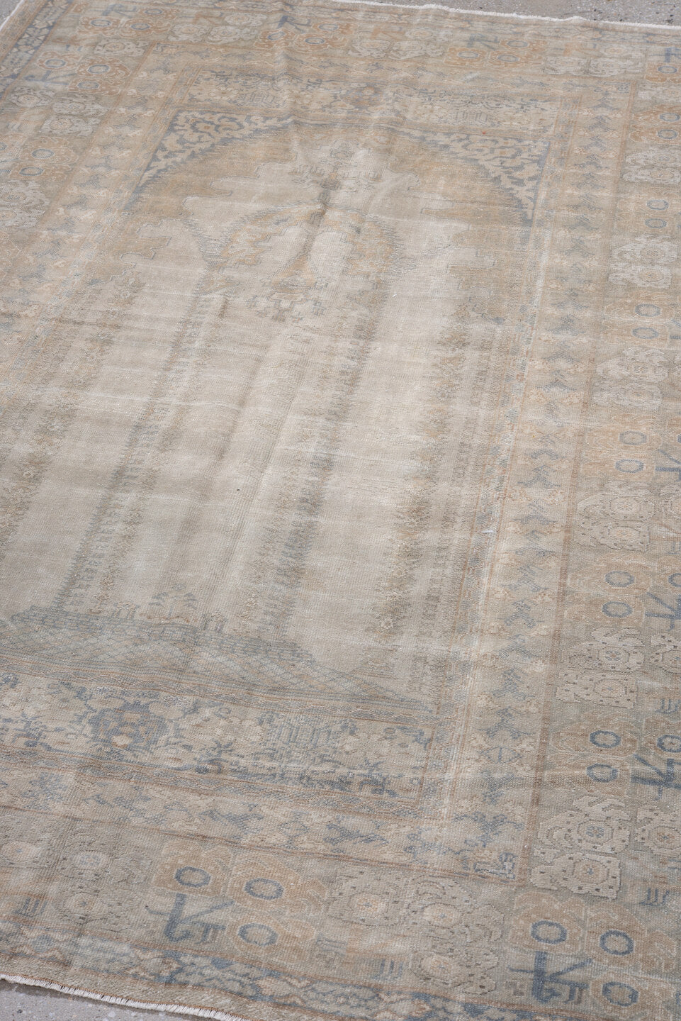 4' x 6' one-of-a-kind handmade vintage Kaisary small size rug. Color palette: ivory, powder_blue, sand, beige, taupe, camel