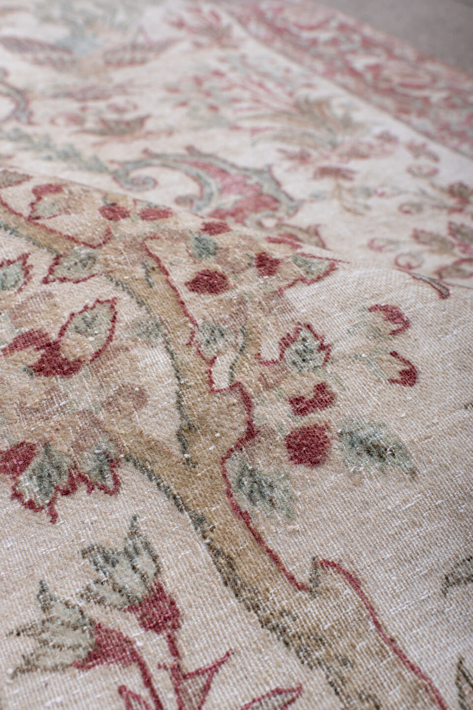 3' x 4' one-of-a-kind handmade antique Sivas small size rug. Color palette: ivory, rose, pale blue, sage, taupe, soft pink