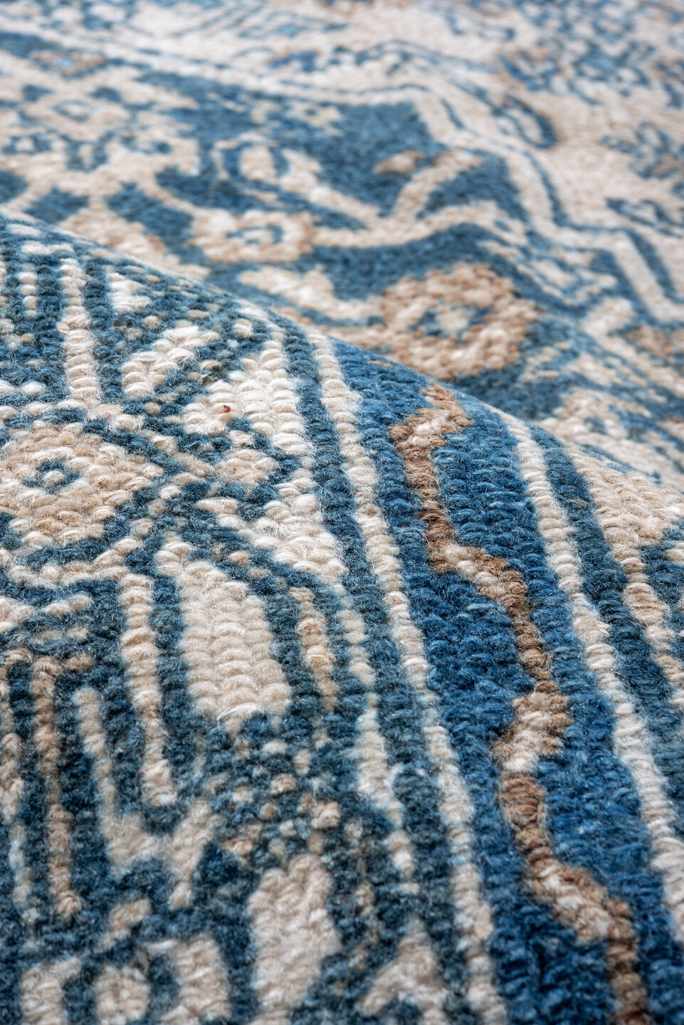 8' x 11' one-of-a-kind handmade vintage Hamadan large size rug. Color palette: blue, dark gray, gainsboro, gray, light blue