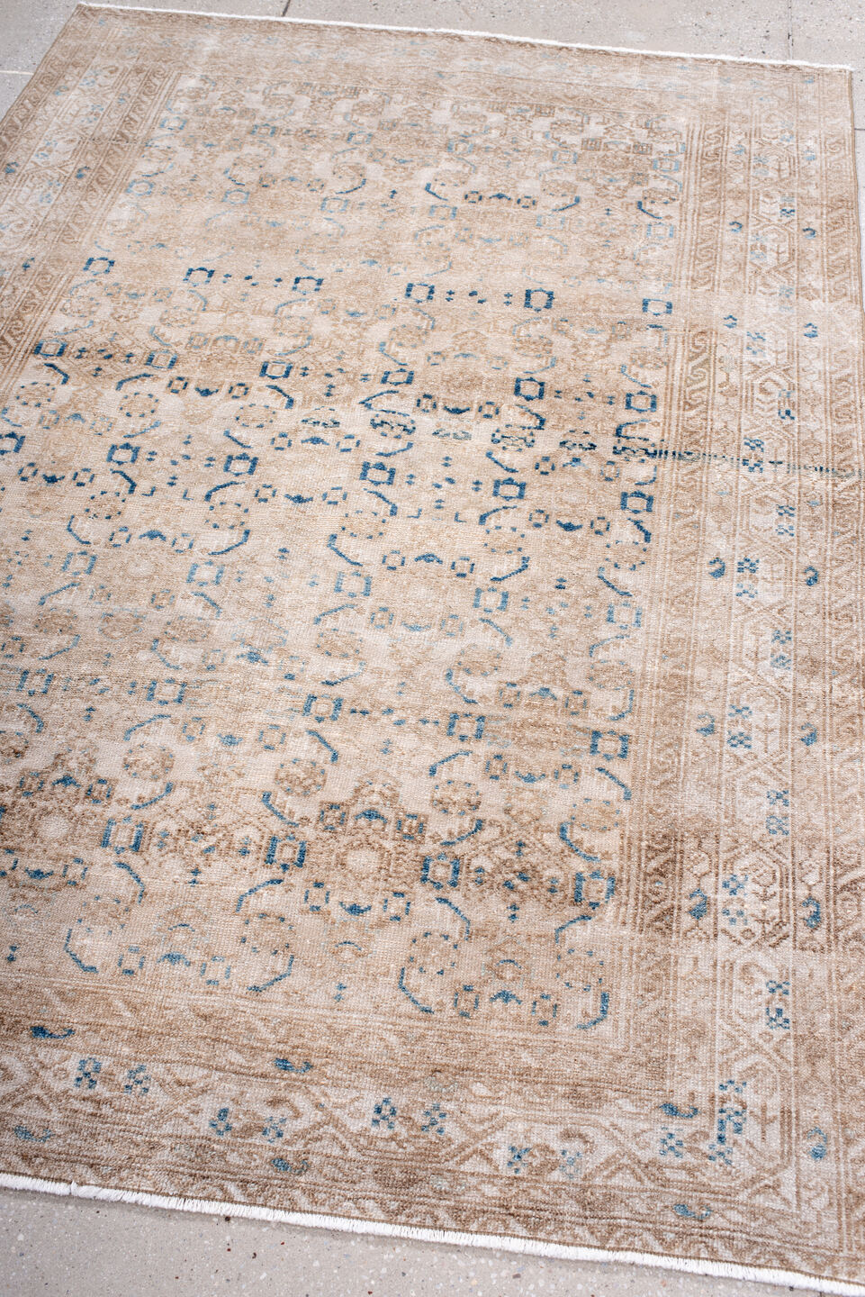 4' x 6' one-of-a-kind handmade antique Hamadan small size rug. Color palette: ivory, beige, sky_blue, taupe, camel