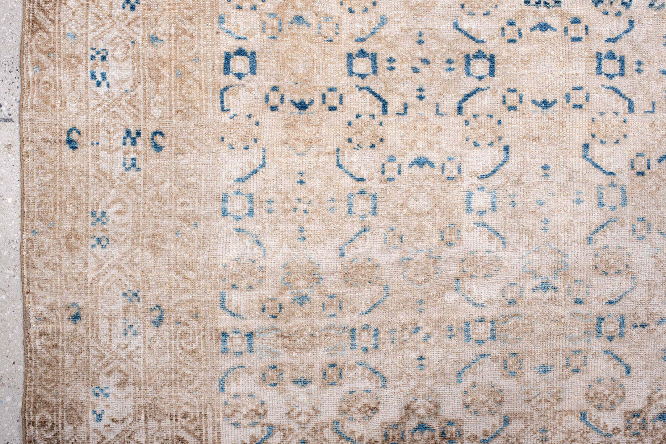 4' x 6' one-of-a-kind handmade antique Hamadan small size rug. Color palette: ivory, beige, sky_blue, taupe, camel