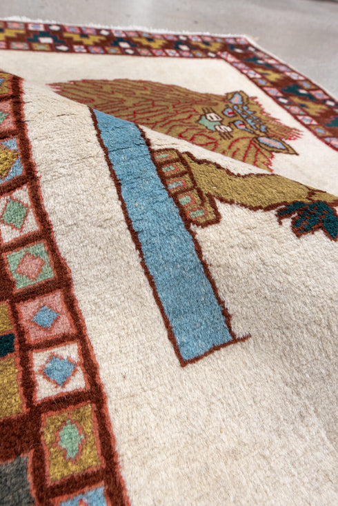 Antique Gabbe Area Rug (3' x 5')