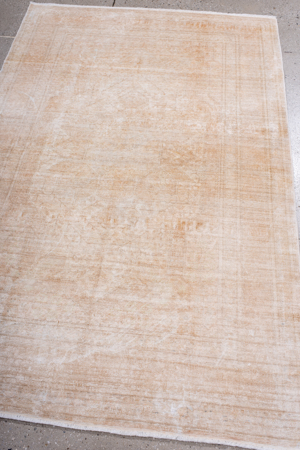 4' x 6' one-of-a-kind handmade vintage Kaisary small size rug. Color palette: brown, gainsboro, gray, light gray, off-white