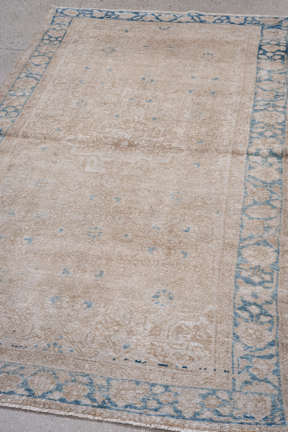 3' x 6' one-of-a-kind handmade vintage Hamadan small size rug. Color palette: beige, ivory, pale blue, taupe, cream