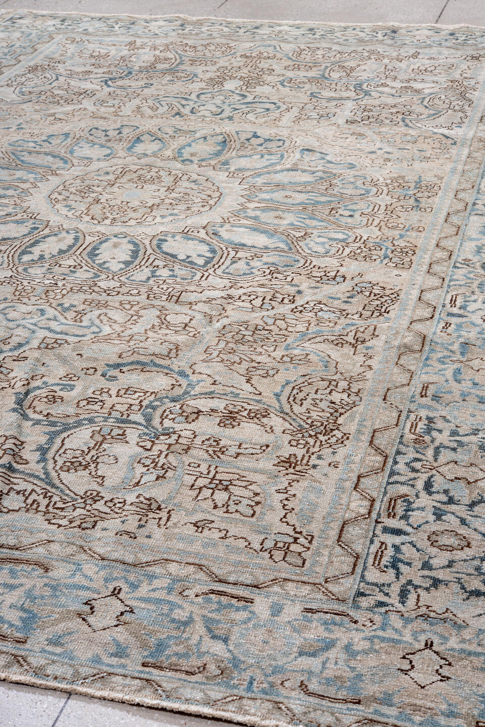 8' x 11' one-of-a-kind handmade vintage Heriz large size rug. Color palette: ivory, powder blue, taupe, beige, light gray