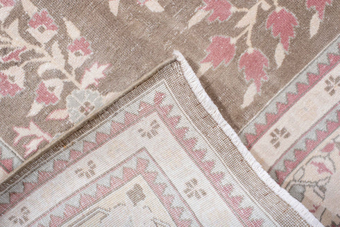 Antique Sivas Area Rug (7' x 11')