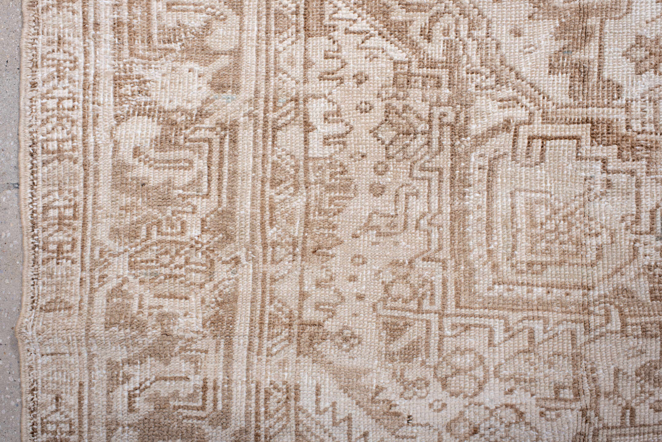 6' x 8' one-of-a-kind handmade antique Heriz medium size rug. Color palette: ivory, camel, taupe, beige, pale blue, sand