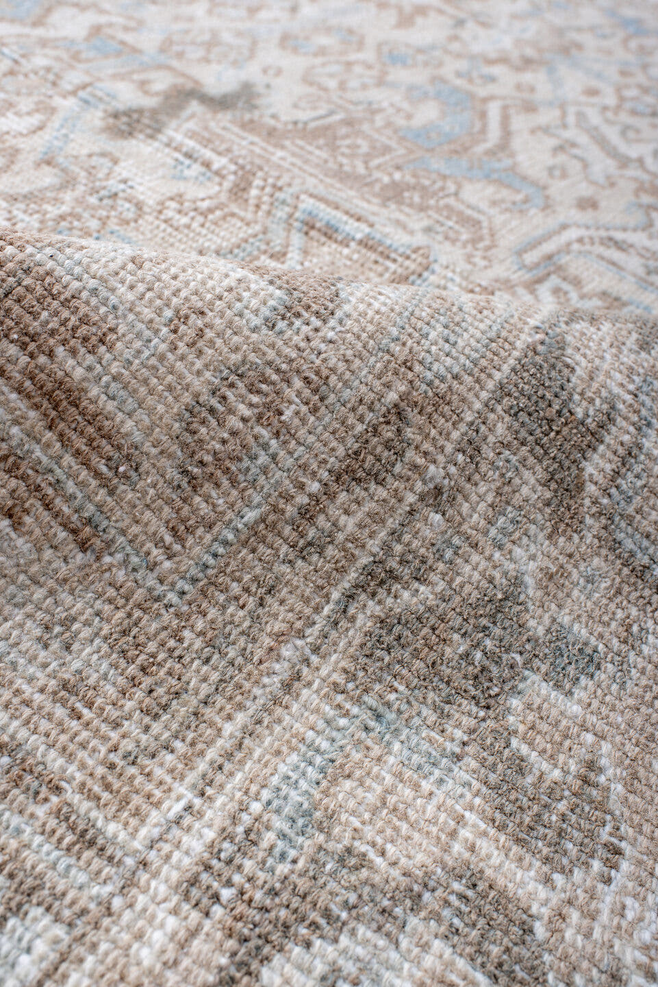 7' x 10' one-of-a-kind handmade antique Heriz large size rug. Color palette: ivory, taupe, powder_blue, beige, light_gray