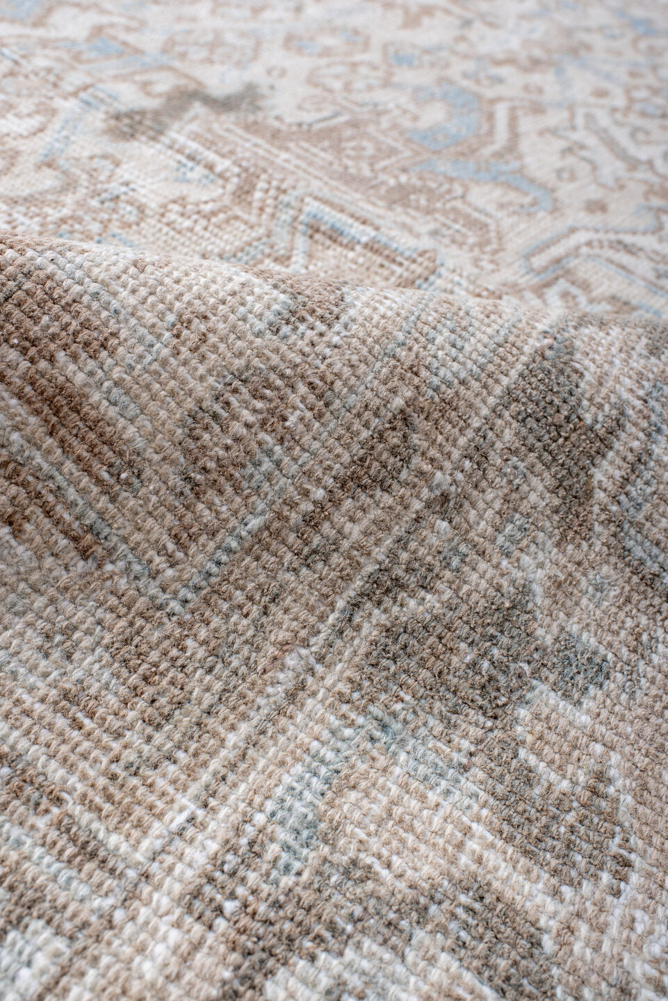 7' x 10' one-of-a-kind handmade antique Heriz large size rug. Color palette: ivory, taupe, powder_blue, beige, light_gray