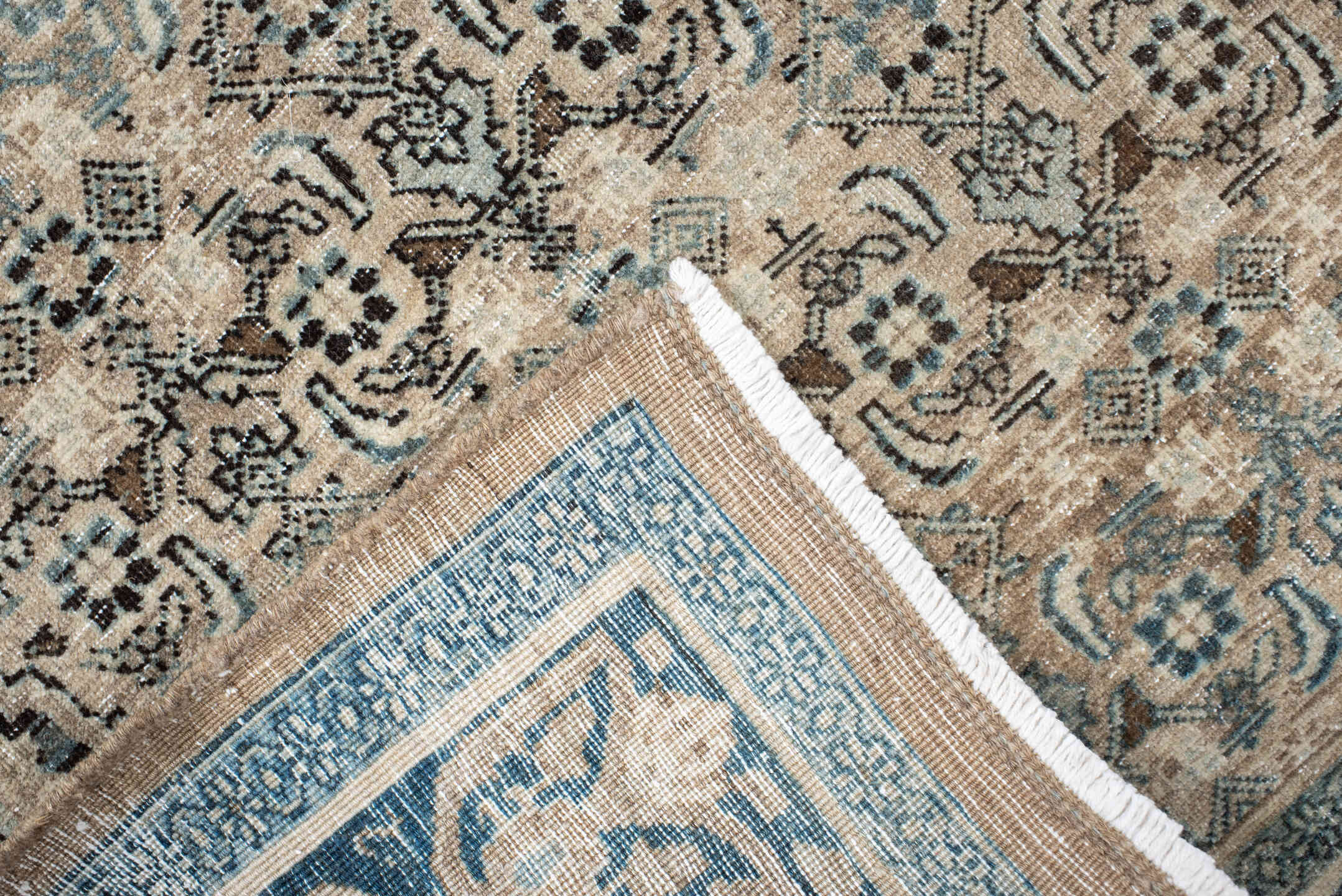 4' x 7' one-of-a-kind handmade vintage Bidjar rug. Color palette: gray, off-white, black, light gray, dim gray, linen