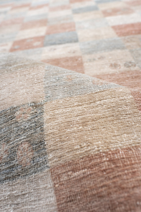 Vintage Gabbe Area Rug (4' x 6')