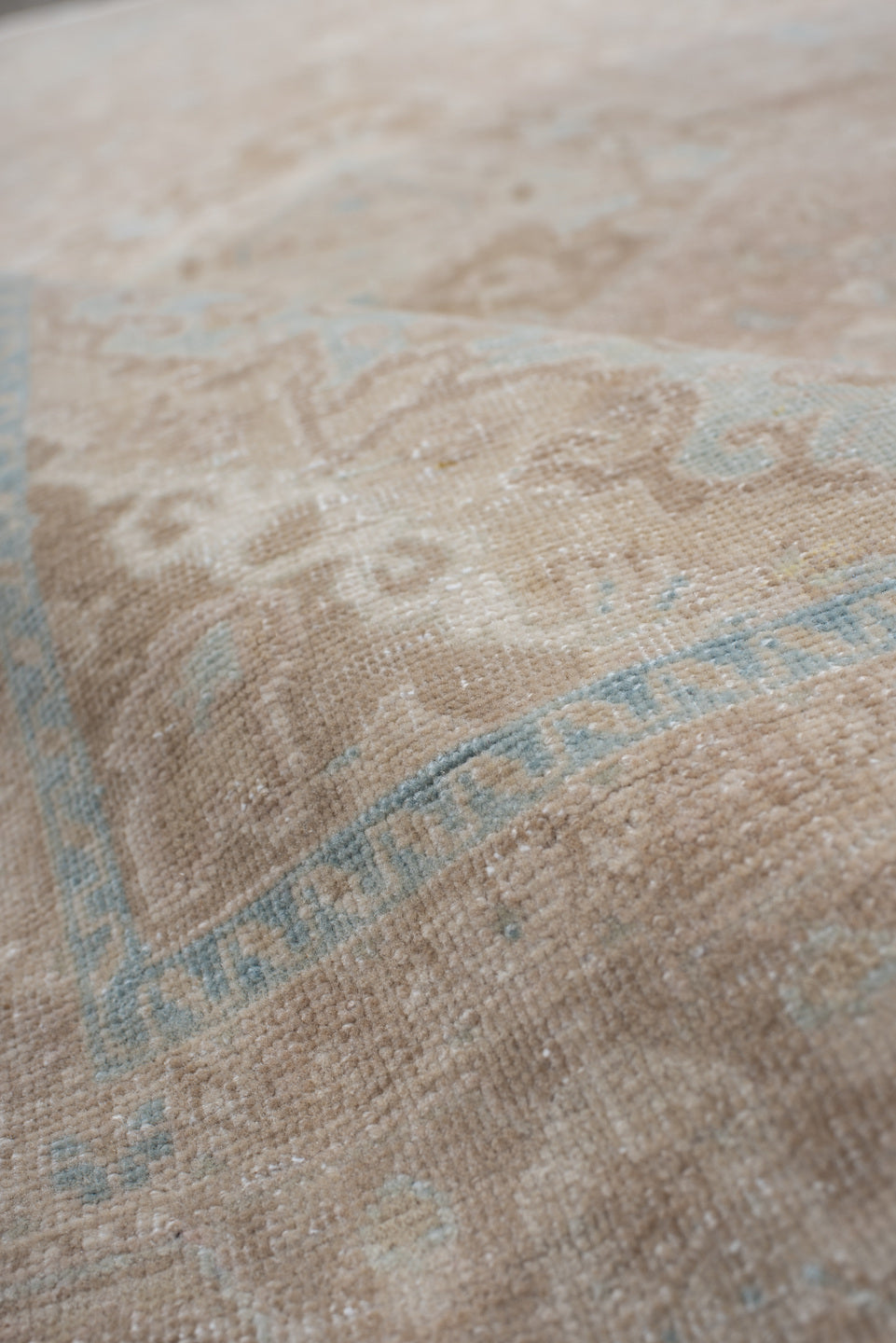 3' x 5' one-of-a-kind handmade antique Sarouk small size rug. Color palette: beige, blush, ivory, pale blue, taupe, camel