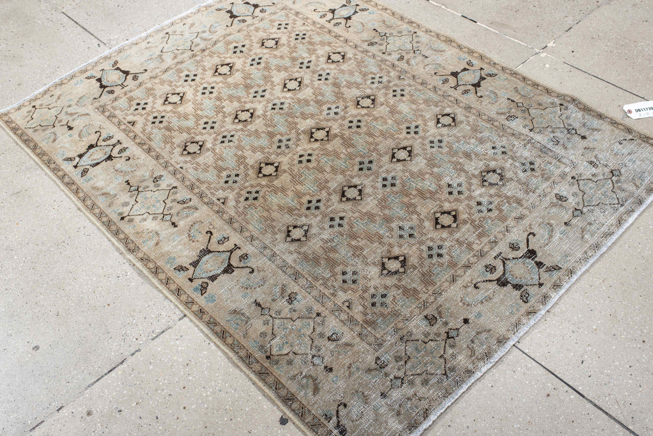 4' x 5' one-of-a-kind handmade vintage Meshed small size rug. Color palette: ivory, taupe, pale_blue, charcoal, beige, brown