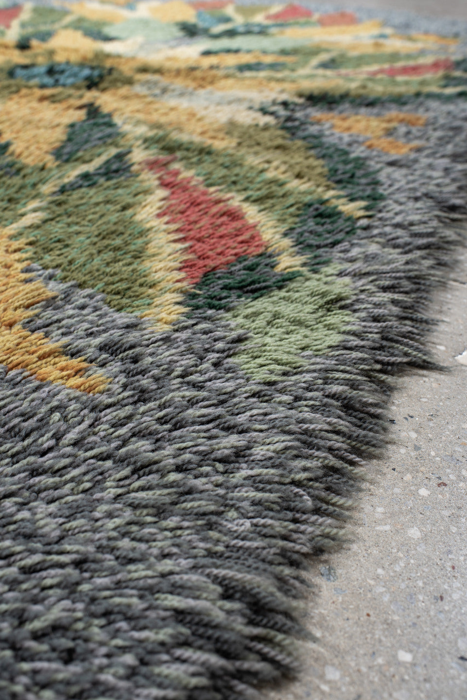 3' x 6' one-of-a-kind handmade vintage Swedish small size rug. Color palette: black, brown, burlywood, charcoal, dark gray
