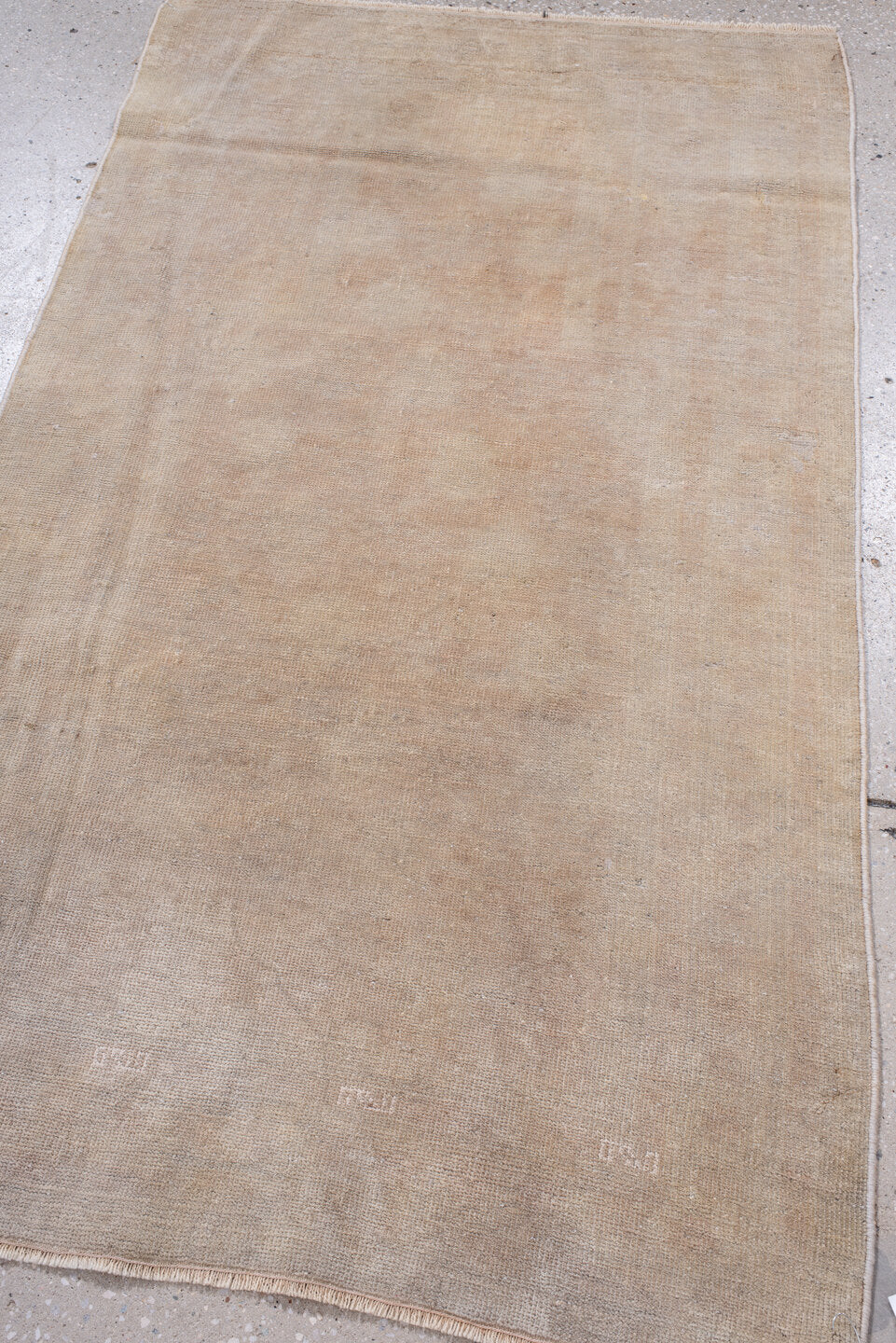 2' x 4' one-of-a-kind handmade antique Belouch small size rug. Color palette: ivory, cream, beige, taupe, gray
