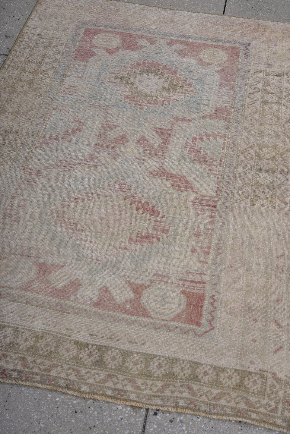 2' x 4' one-of-a-kind handmade antique Oushak small size rug. Color palette: ivory, blush, light blue, taupe, rose, beige