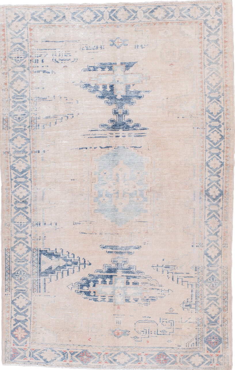 4' x 7' one-of-a-kind handmade vintage Veece rug. Color palette: blue, dark gray, gainsboro, gray, light blue, light gray