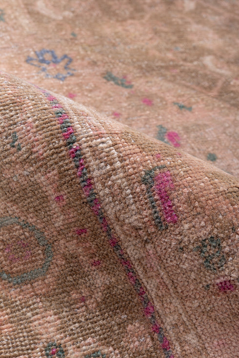 Vintage Sarouk Area Rug (3' x 5')