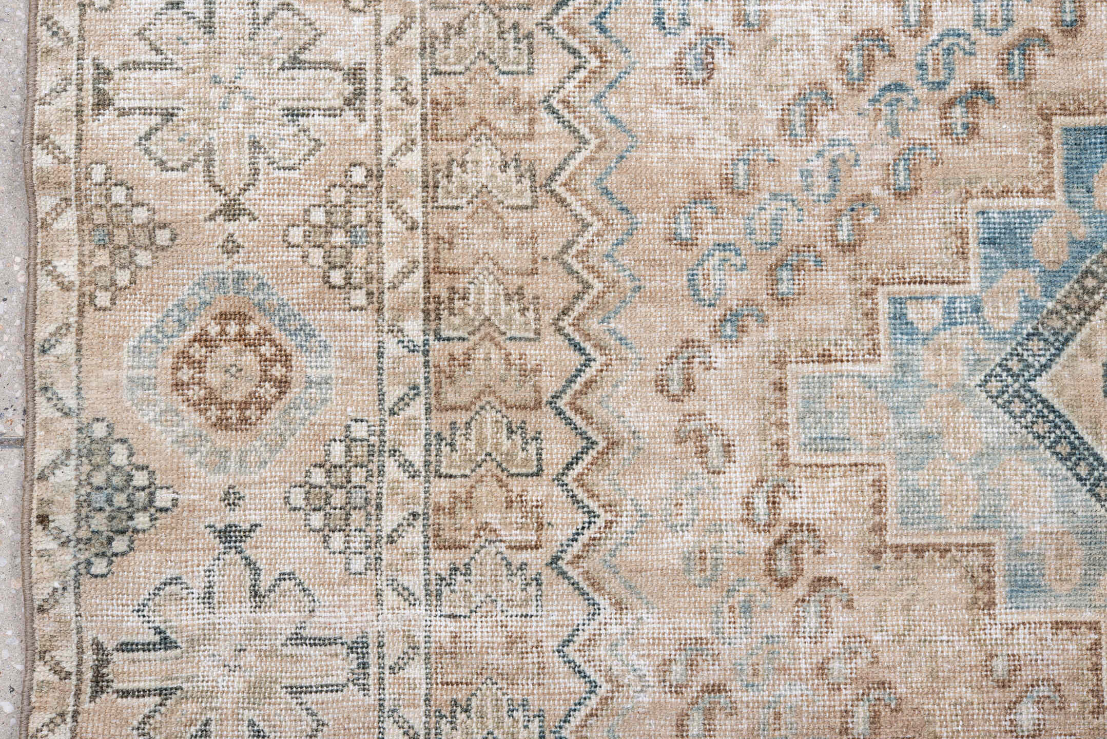 4' x 6' one-of-a-kind handmade vintage Afshar small size rug. Color palette: antiquewhite, black, brown, charcoal, dim gray