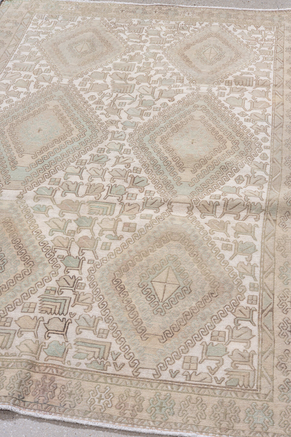4' x 6' one-of-a-kind handmade vintage Sumak small size rug. Color palette: ivory, taupe, beige, blush, pale sage, sand