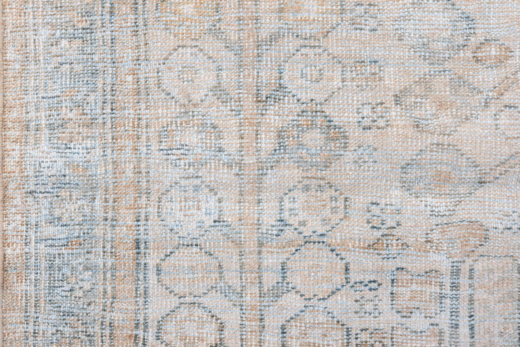 4' x 6' one-of-a-kind handmade vintage Mahal small size rug. Color palette: ivory, pale blue, beige, taupe, cream